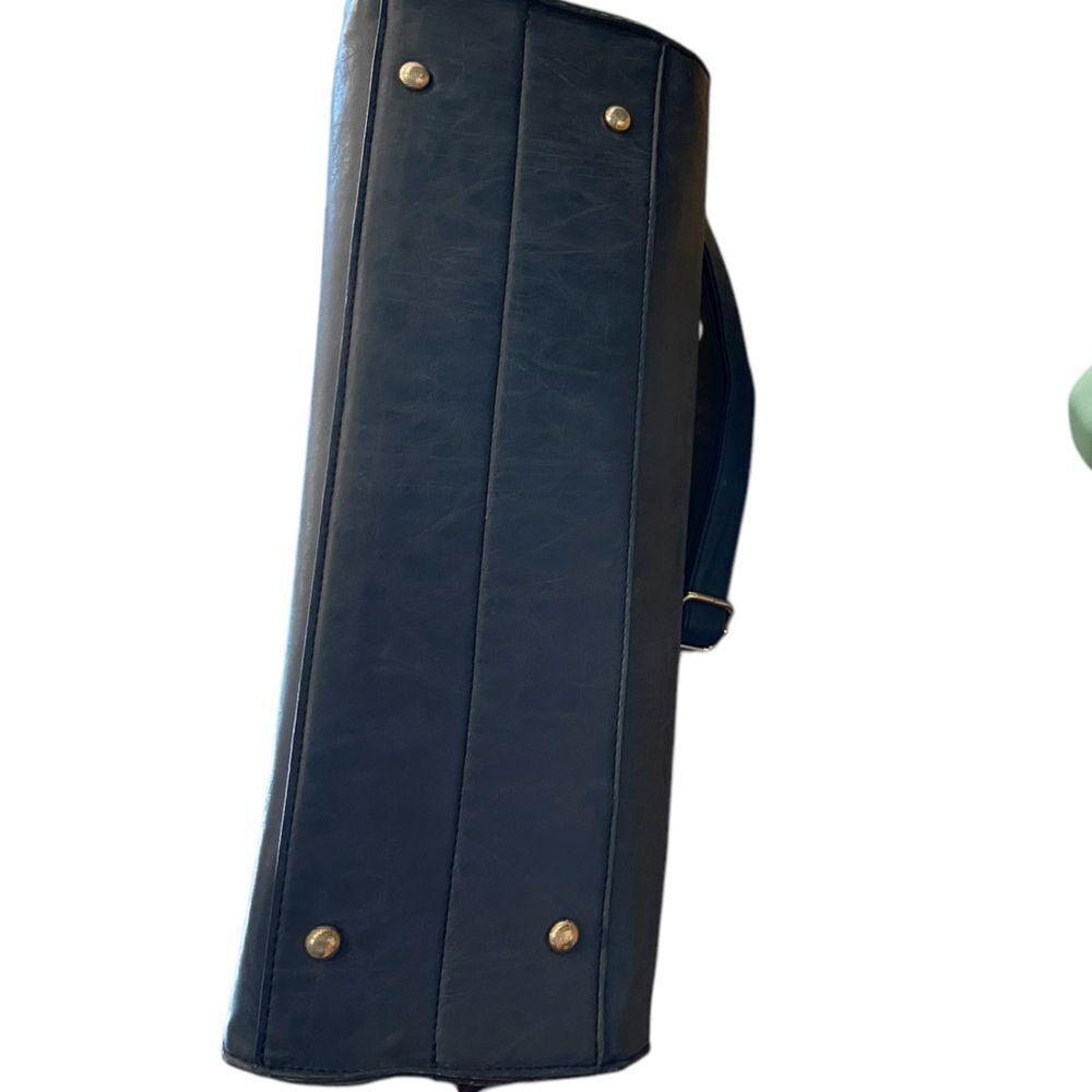 Laptop Shoulder Bag with Adjustable Strap Inside and Outside Pockets Color Blue - Picture 6 of 9